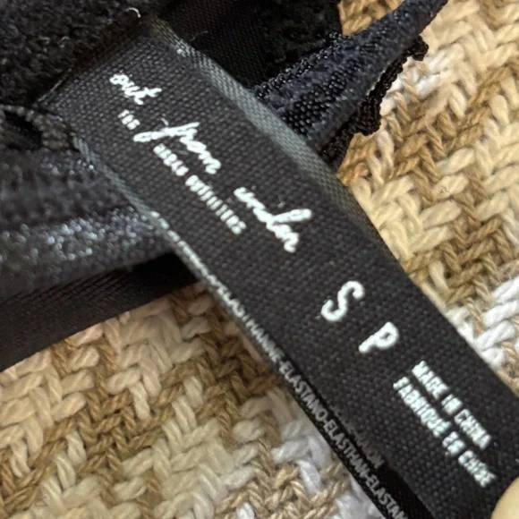 Urban Outfitters | ‘Out From Under’ Strapless Corset Bra - Picture 13 of 16